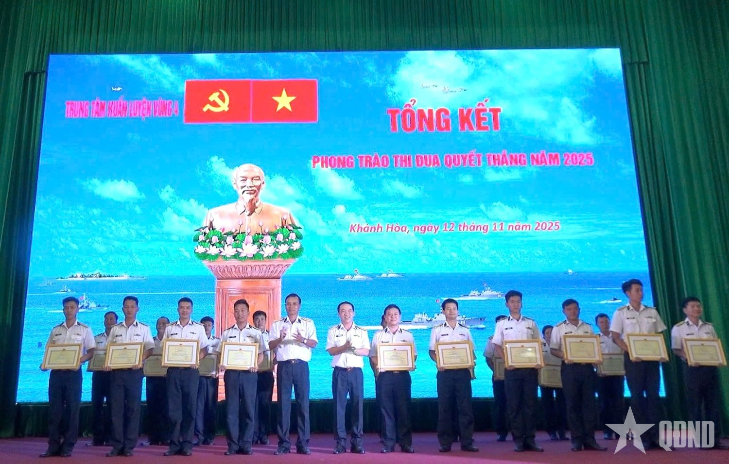 Trung tâm Huấn luyện Vùng 4 Hải quân tổ chức Hội nghị Quân chính năm 2025